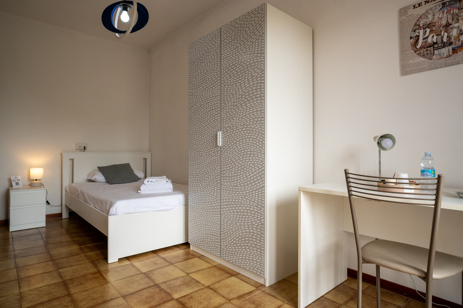 Home Camera Saturno, singola accogliente - SmartStay23 Verona